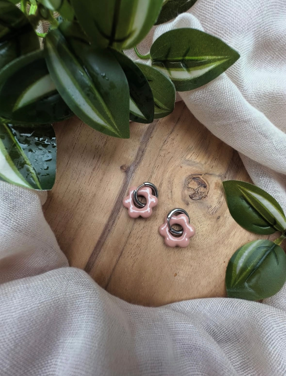Boucles d’oreilles en fleur ❀