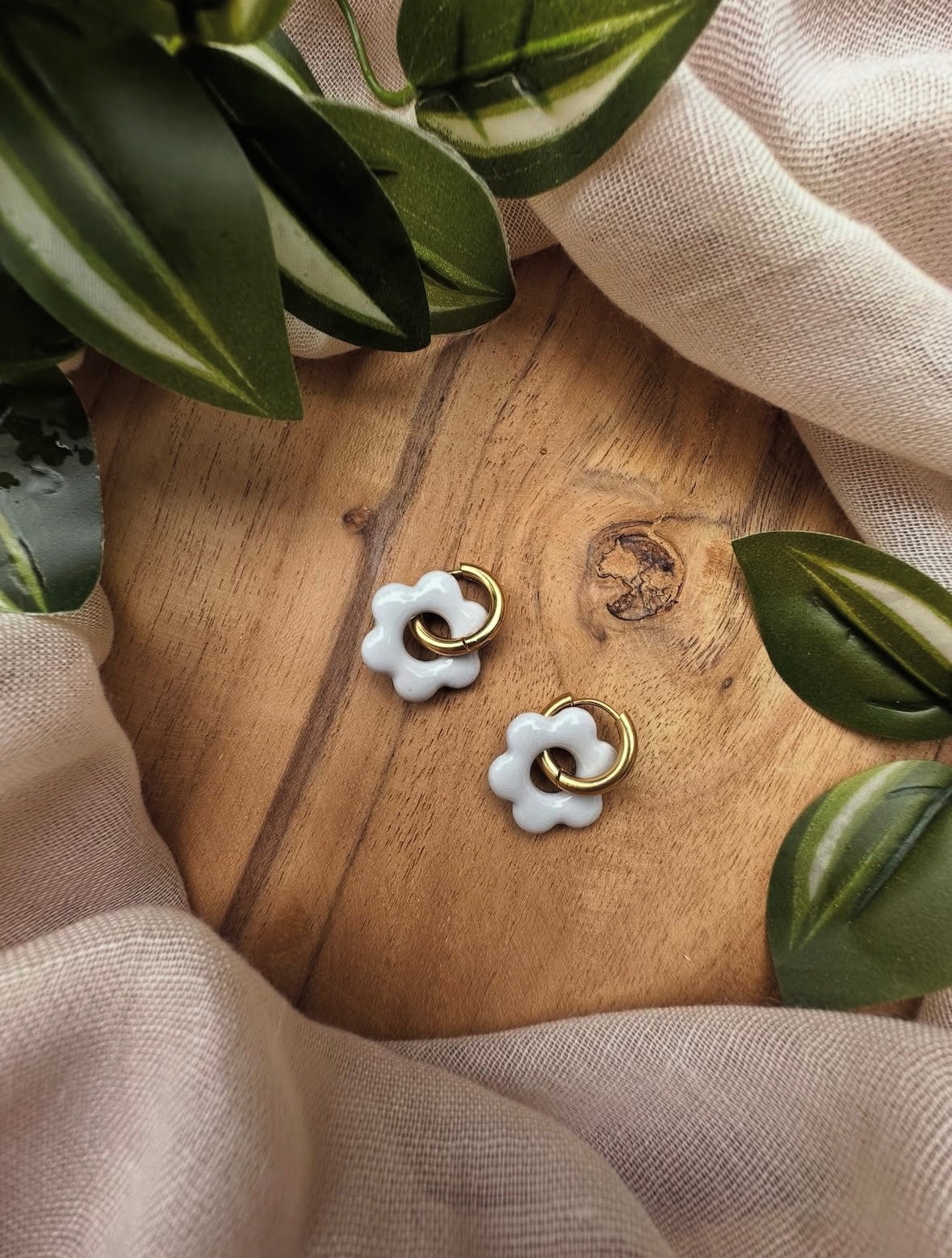 Boucles d’oreilles en fleur ❀