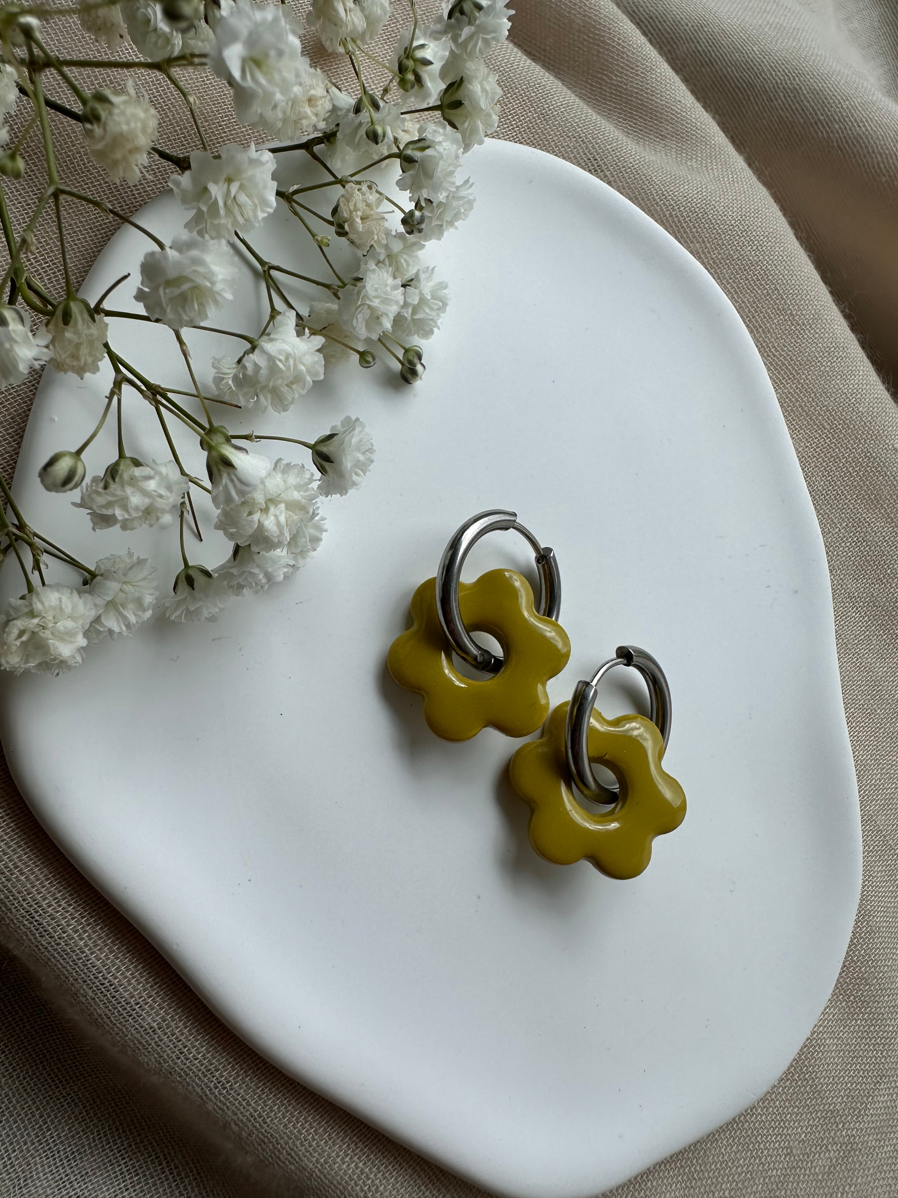 Pampilles jaune olive ❀