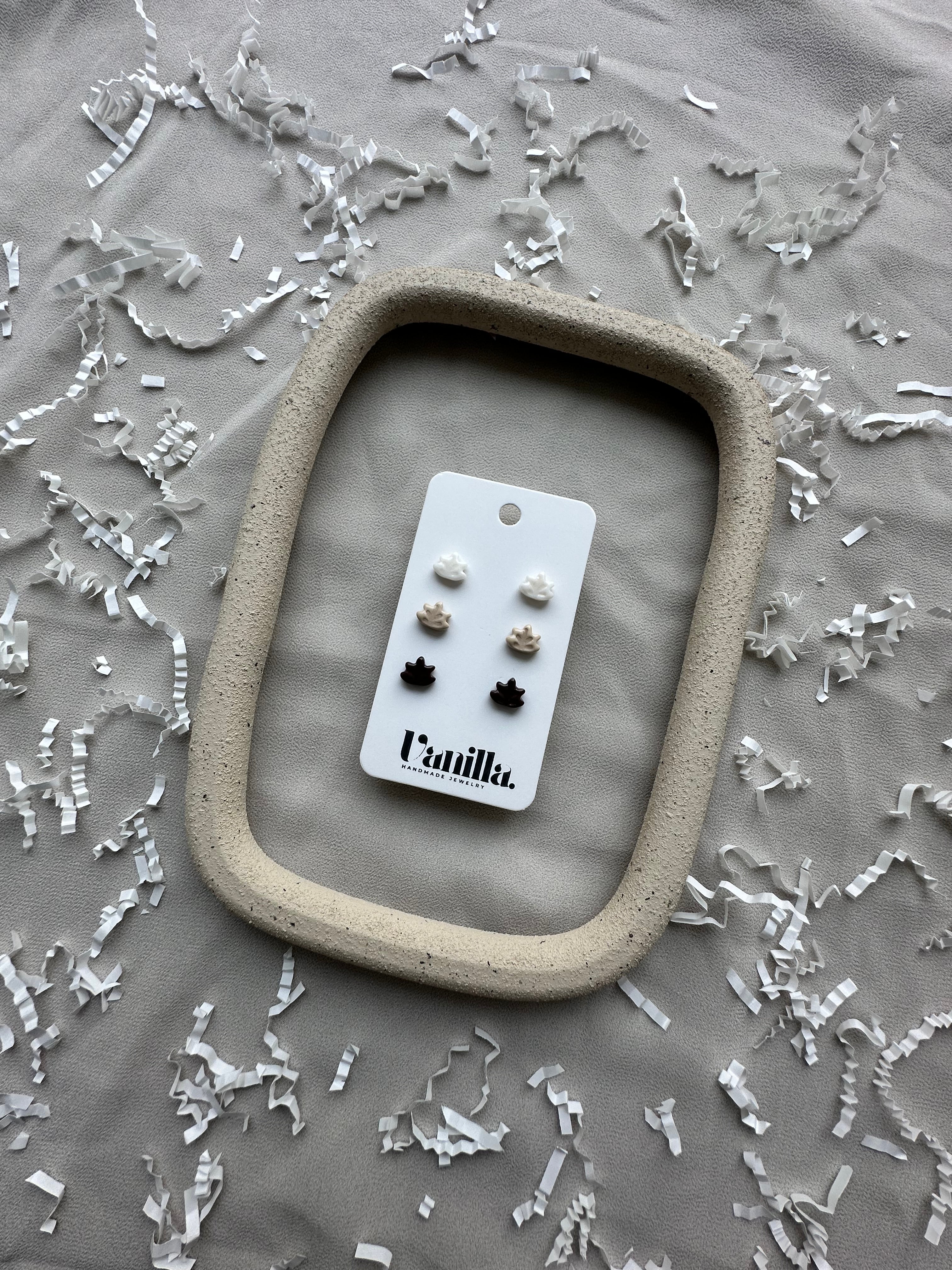 Trio de boucle d’oreille feuille ❋