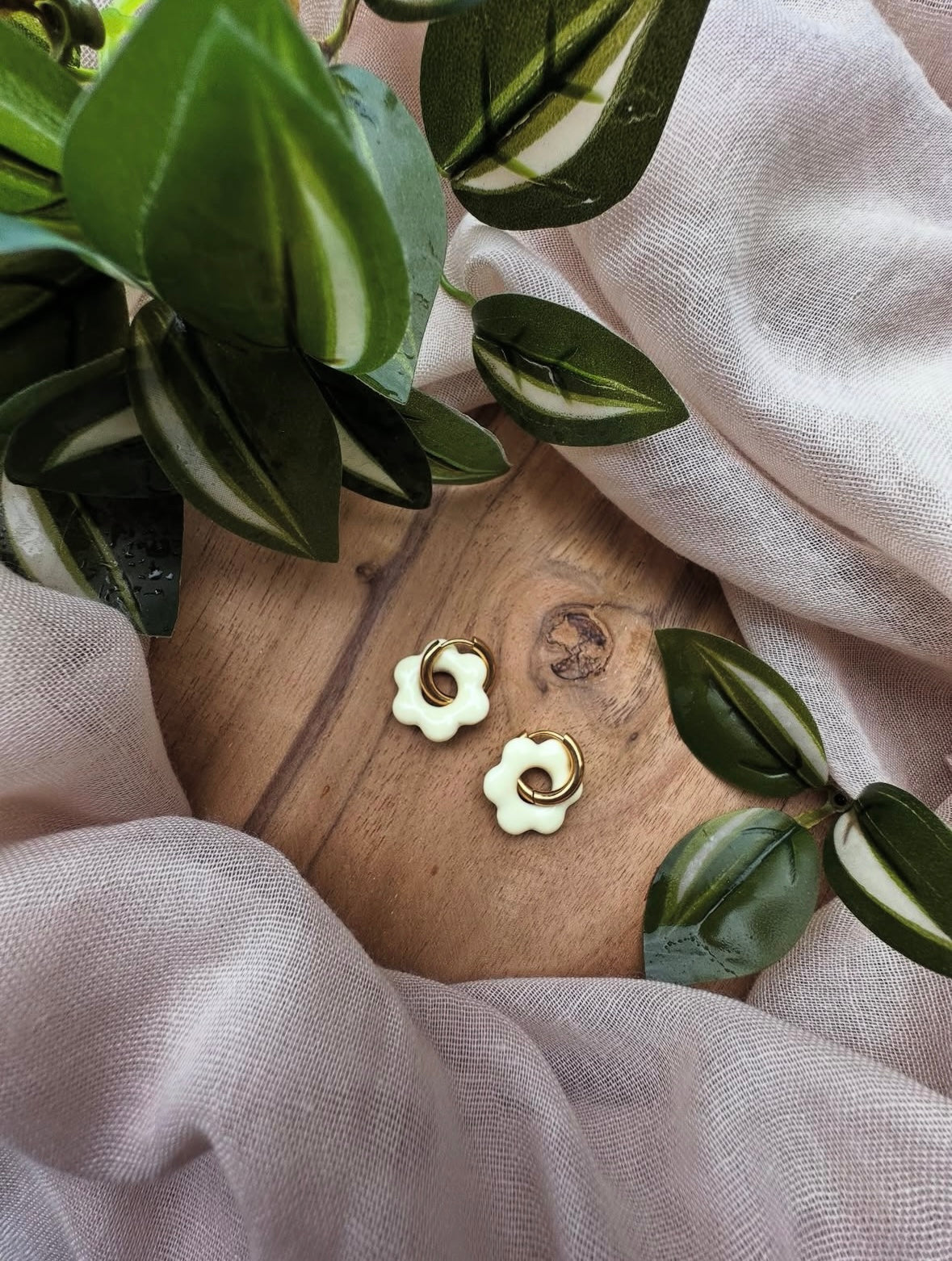Boucles d’oreilles en fleur ❀