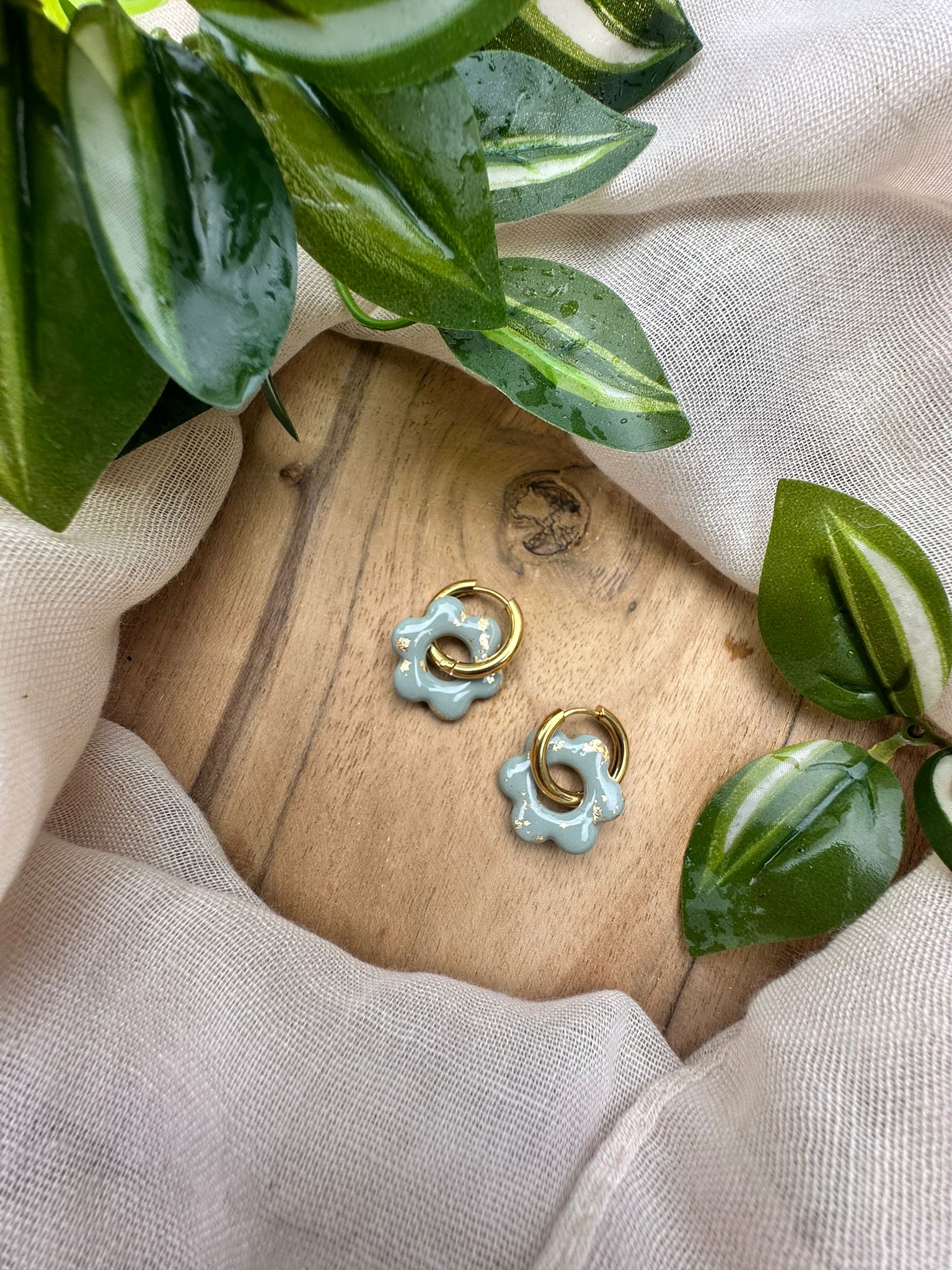 Boucles d’oreilles en fleur ❀